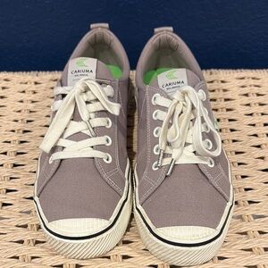 Cariuma Gray Canvas Sneakers Unisex